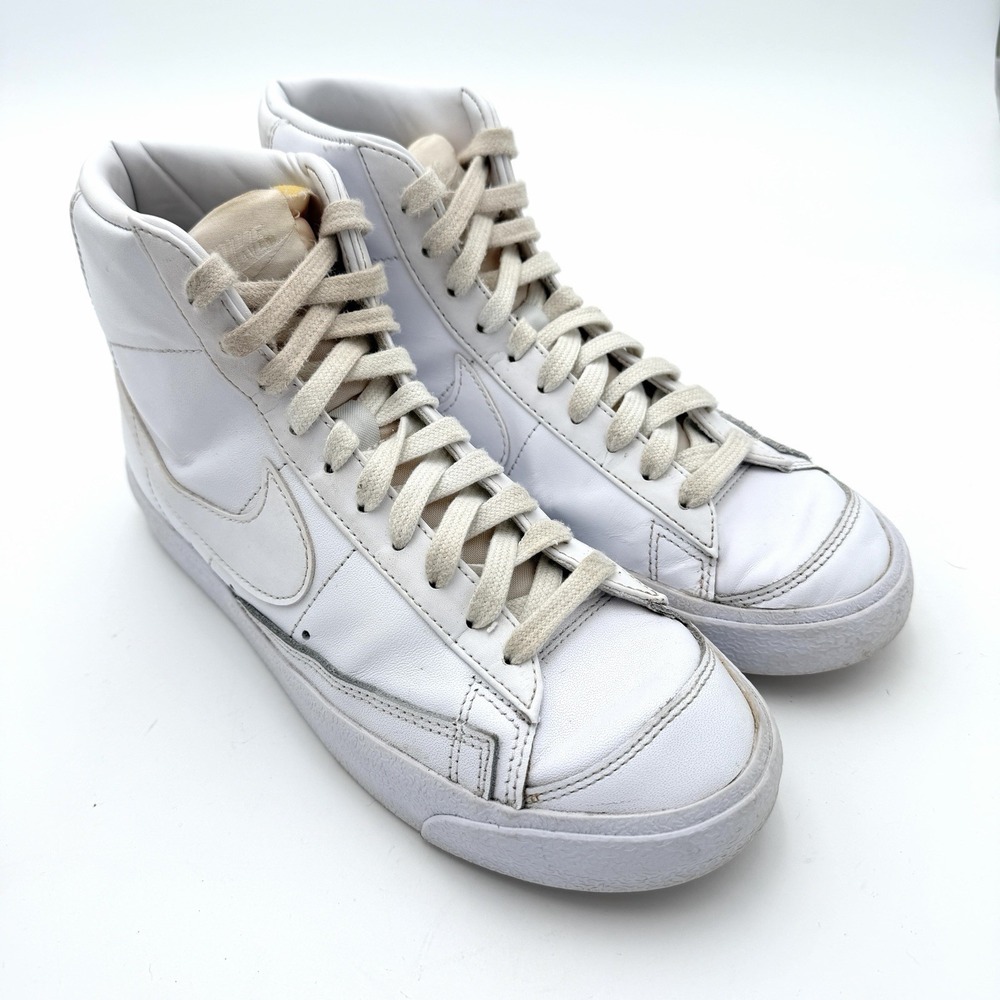 Nike Blazer Mid‎ '77 Sneakers Womens 8 Triple White Leather Shoes CZ1055-117